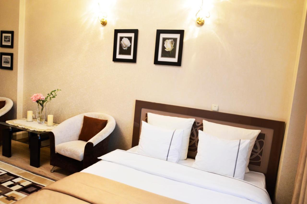 Comfort Apartments - Beautiful Suite By The Park Гродно Экстерьер фото